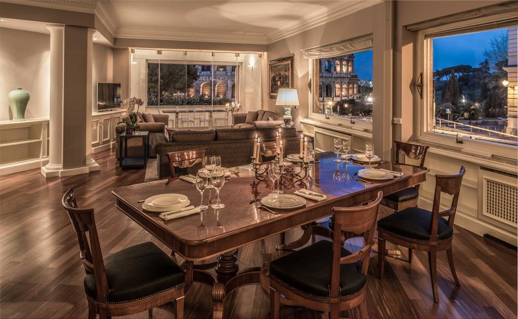 רומא 47Luxury Suites - Colosseo חדר תמונה