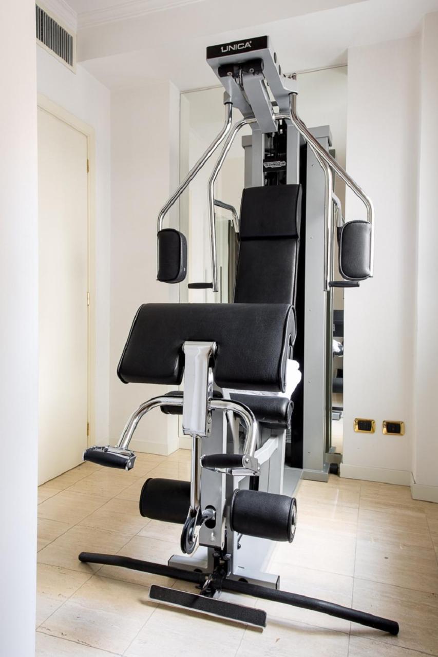 רומא 47Luxury Suites - Colosseo מראה חיצוני תמונה